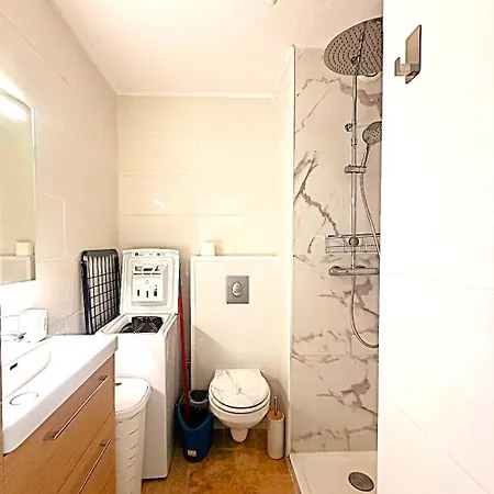 Magnifique A Carnon Apartman *