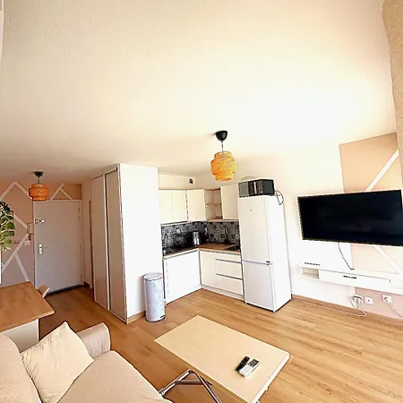 Magnifique A Carnon Apartmán